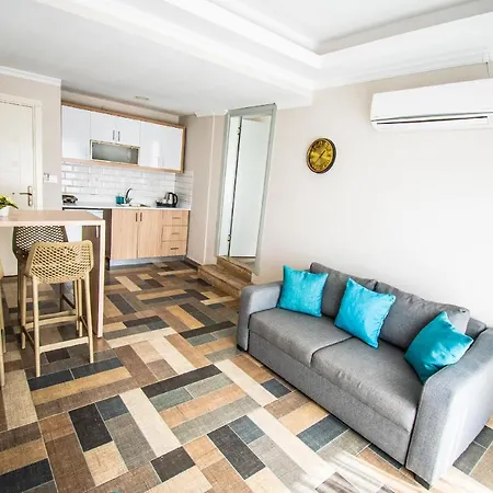 M מלון דירות