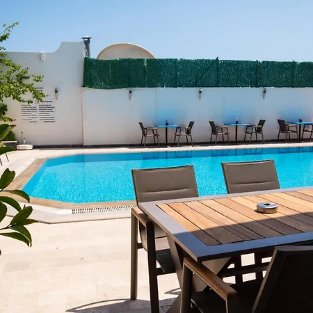 מלון דירות M